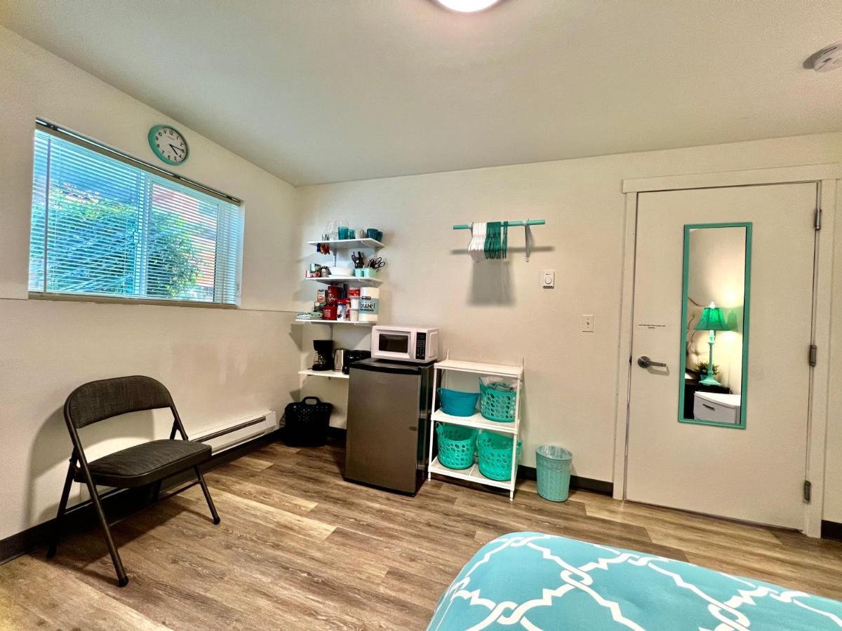 Private Room With Shared Bathroom On The 1St Floor 10 Minutes Walk To University Of Washington Seattle Exteriör bild