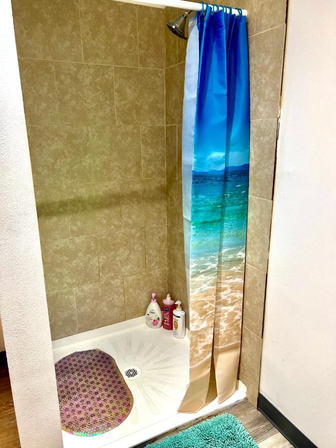 Private Room With Shared Bathroom On The 1St Floor 10 Minutes Walk To University Of Washington Seattle Exteriör bild