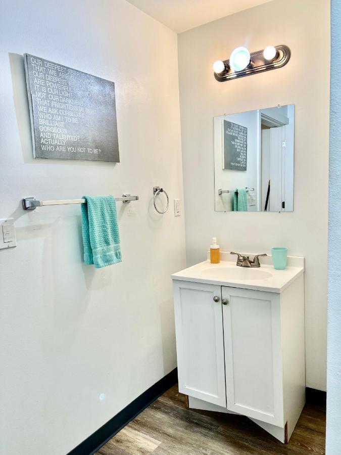 Private Room With Shared Bathroom On The 1St Floor 10 Minutes Walk To University Of Washington Seattle Exteriör bild